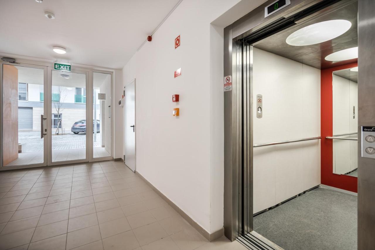 Cosy Home Close To The Center With Parking Garage ブダペスト エクステリア 写真