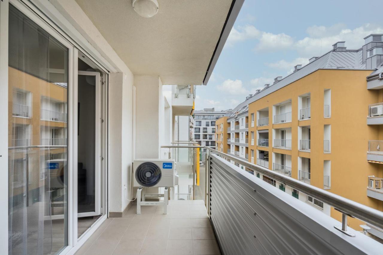 Cosy Home Close To The Center With Parking Garage ブダペスト エクステリア 写真