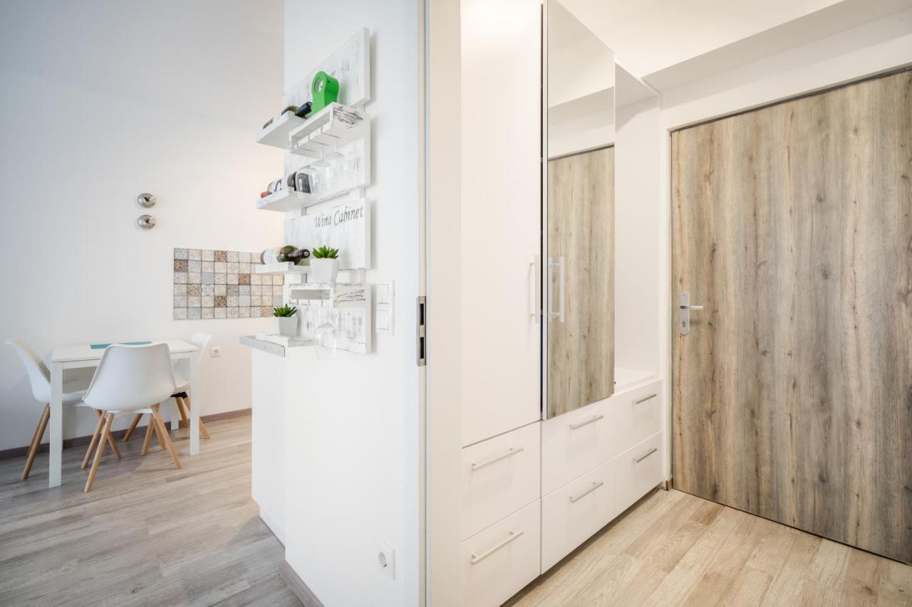 Cosy Home Close To The Center With Parking Garage ブダペスト エクステリア 写真